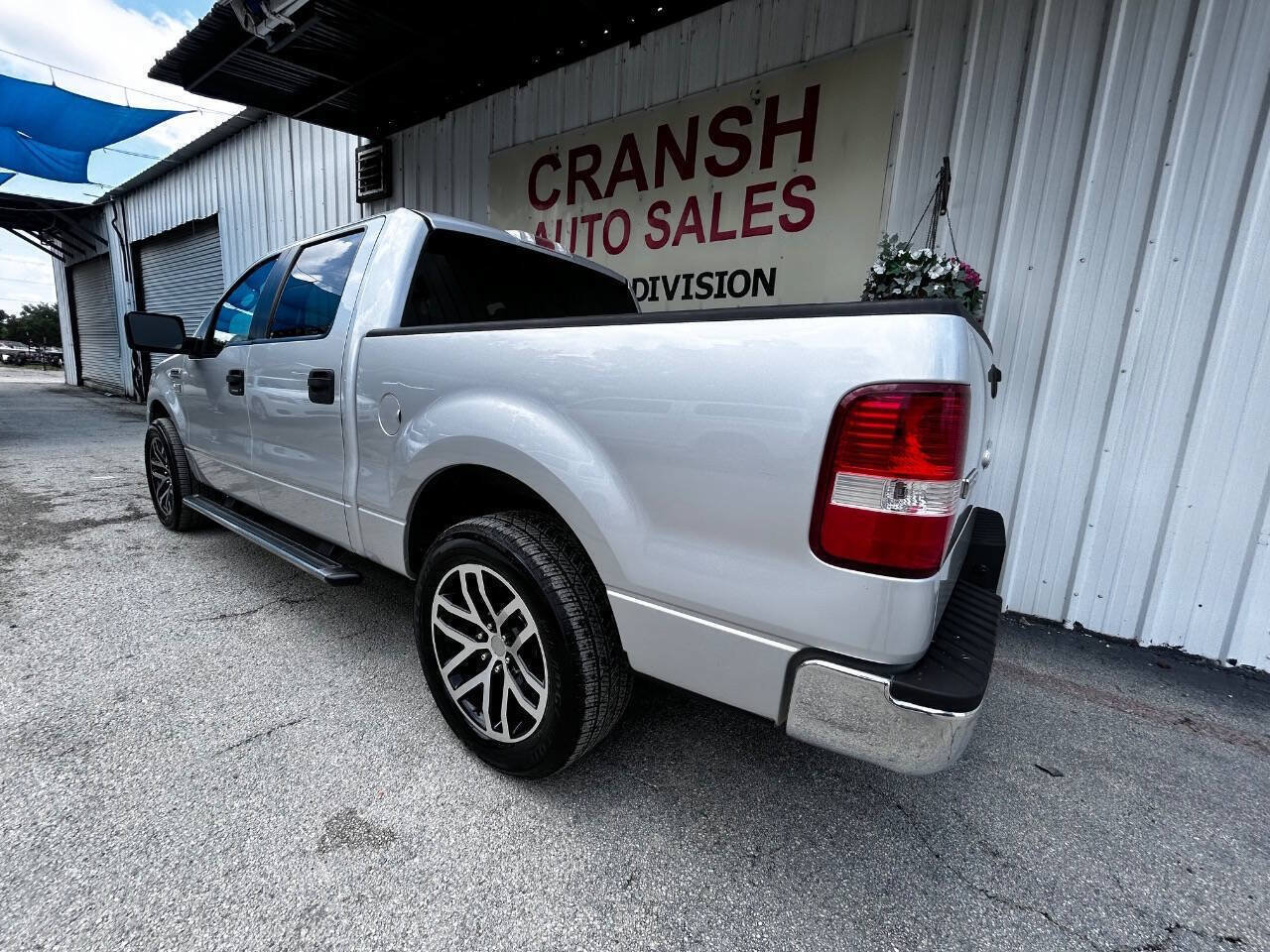 Used 2006 Ford F150 XLT RWD image 3