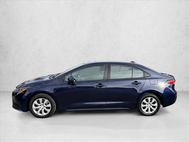 Used 2023 Toyota Corolla LE FWD image 4