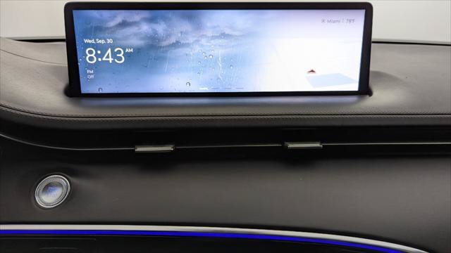 Used 2022 Genesis GV70 3.5T Sport w/ Sport Prestige Package AWD/4WD image 29
