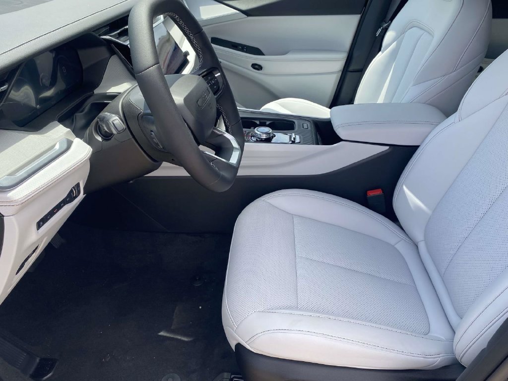 New 2026 Jeep Cherokee Limited AWD/4WD image 41