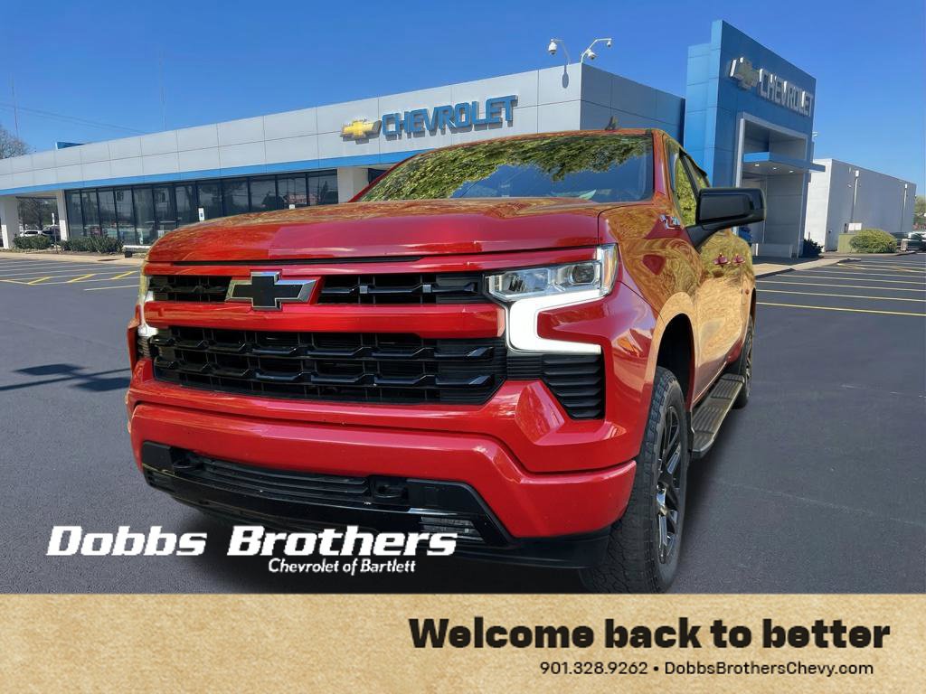 Used 2022 Chevrolet Silverado 1500 RST w/ Z71 Off-Road Package AWD/4WD image 3