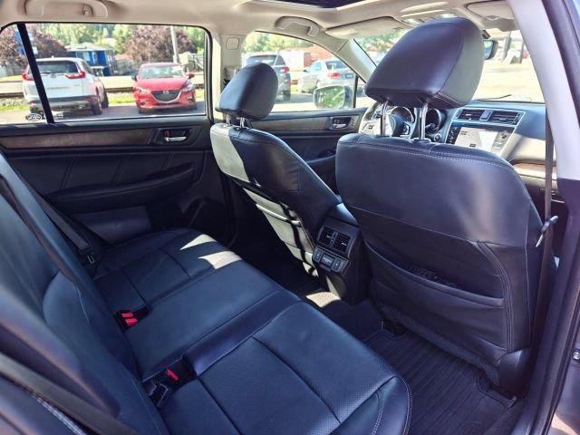 Used 2018 Subaru Outback 2.5i Limited AWD/4WD image 36