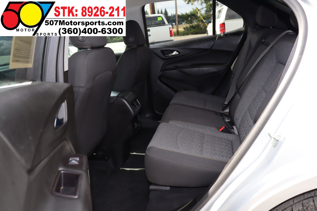 Used 2022 Chevrolet Equinox LT w/ Driver Convenience Package image 12