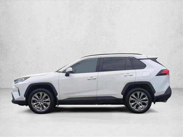 Used 2020 Toyota RAV4 XLE Premium AWD/4WD image 9