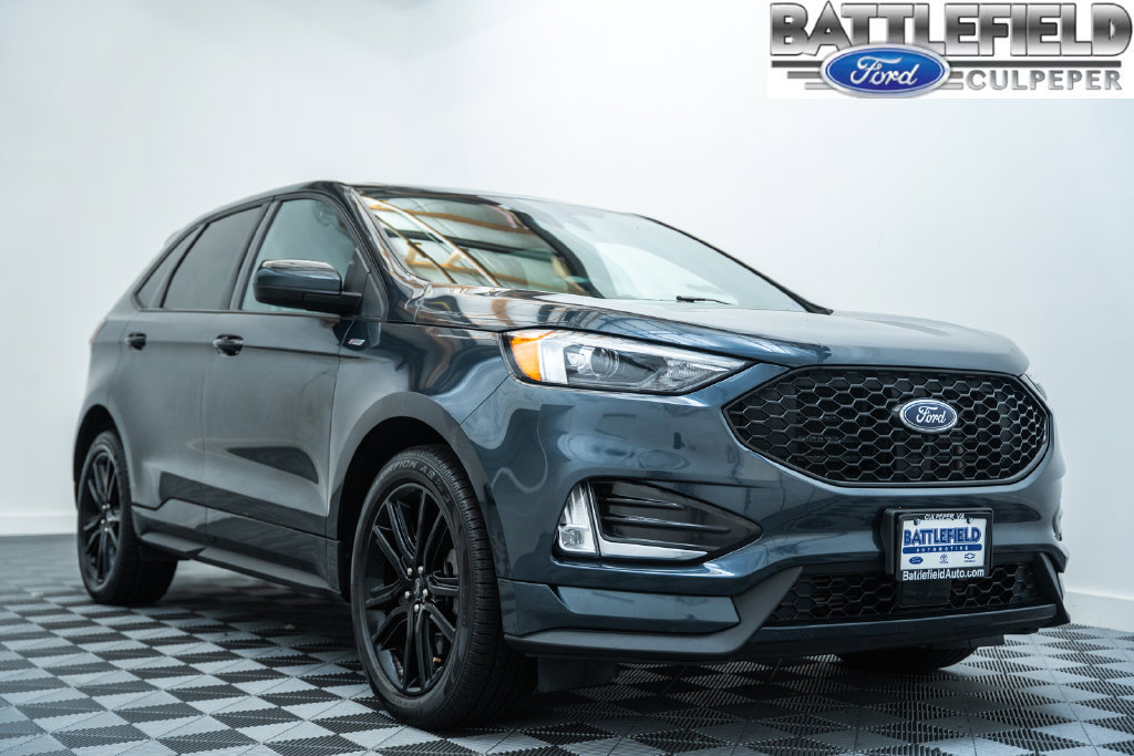 Used 2022 Ford Edge ST-Line w/ Class II Trailer Tow Package