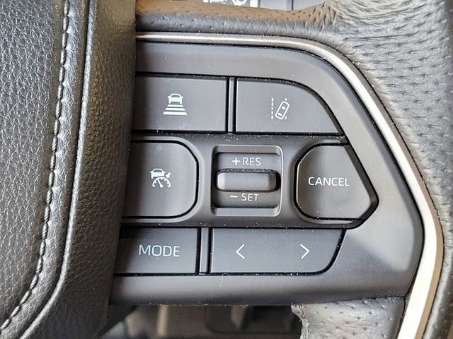 Used 2025 Toyota Tundra Limited image 30