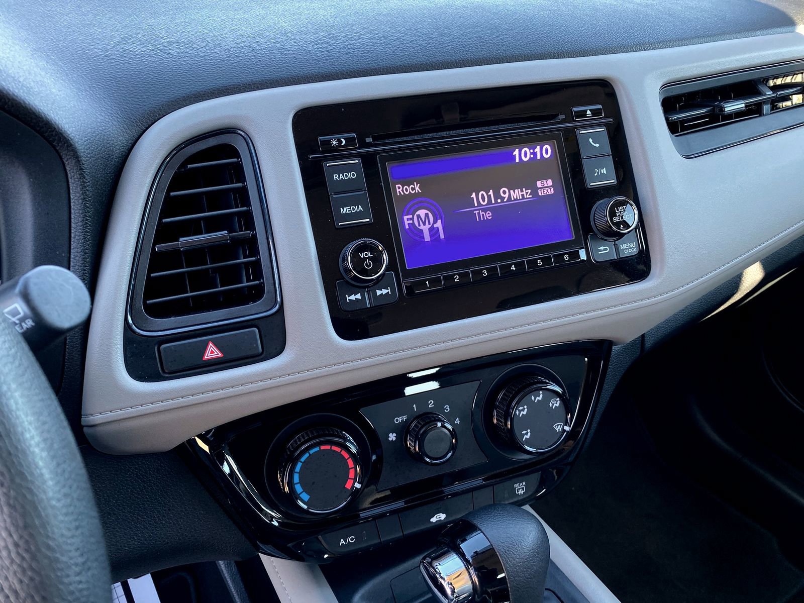 Certified 2021 Honda HR-V LX image 15