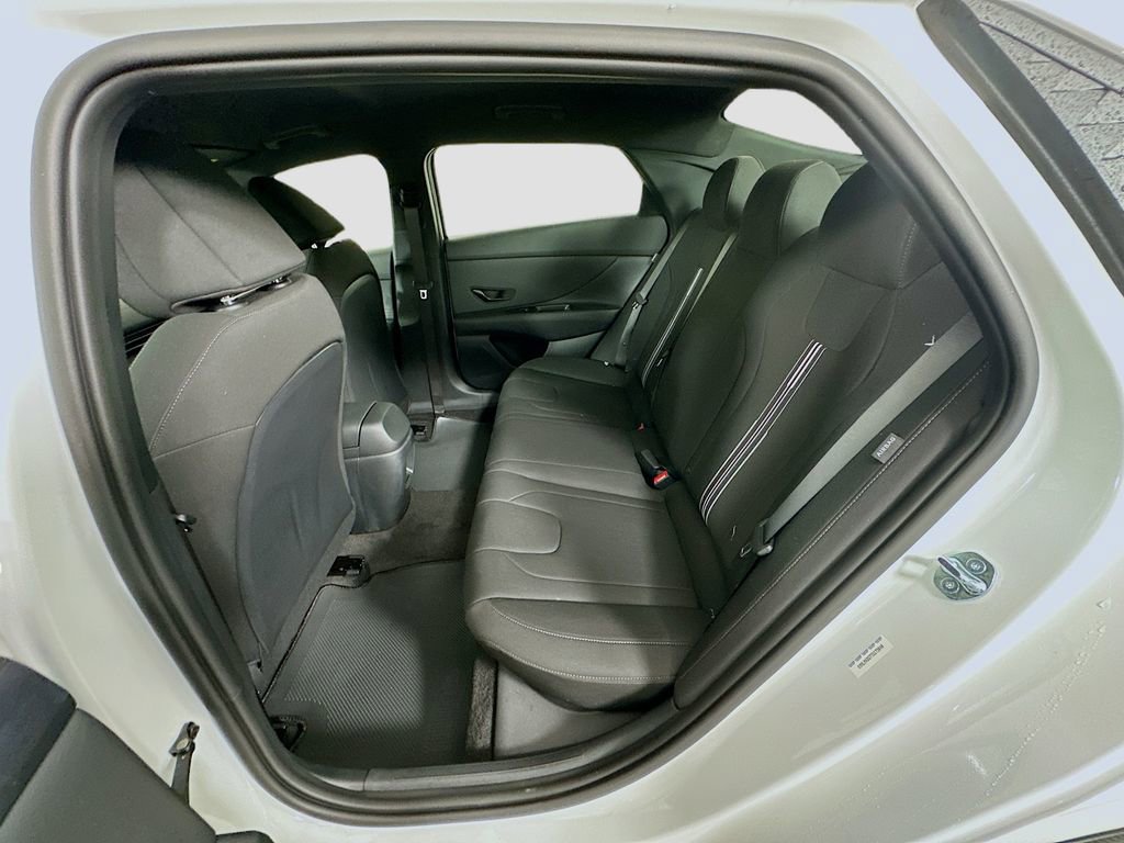 New 2026 Hyundai Elantra Sport image 16