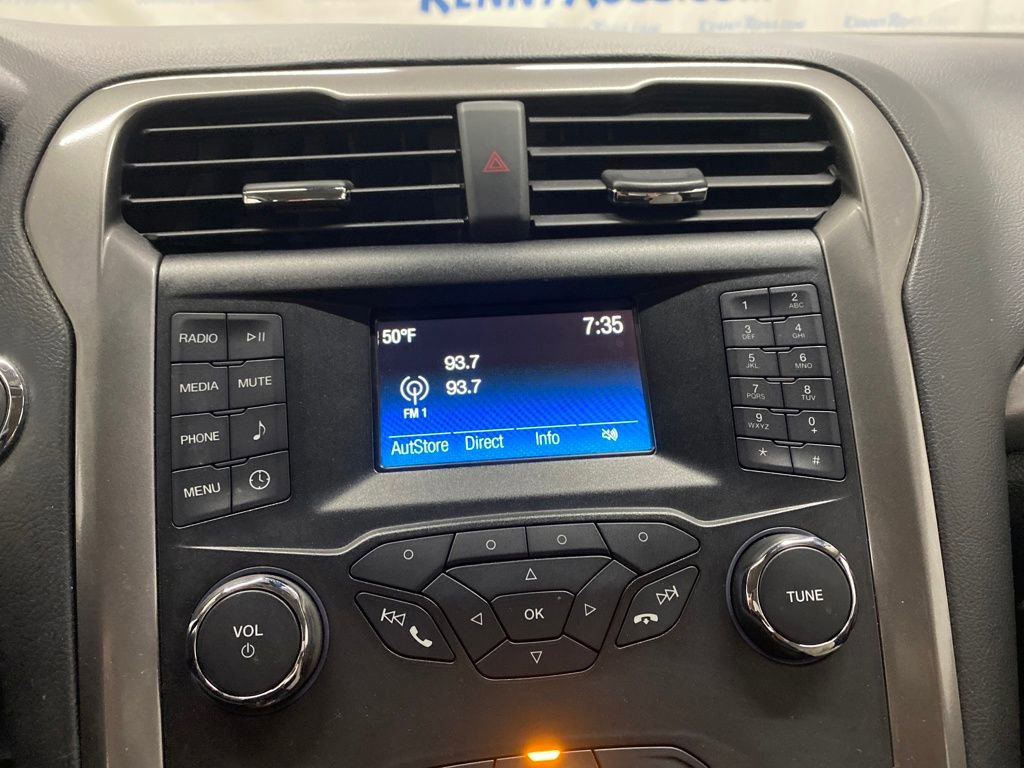 Used 2019 Ford Fusion S image 17