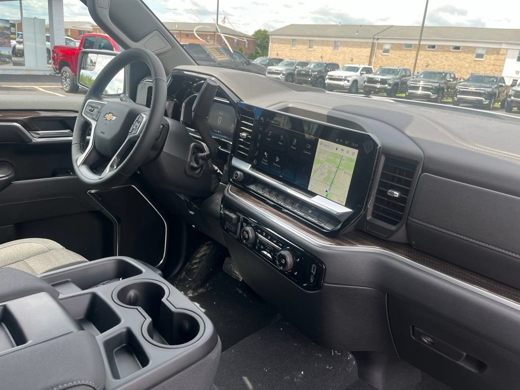 New 2026 Chevrolet Silverado 1500 LT AWD/4WD image 29