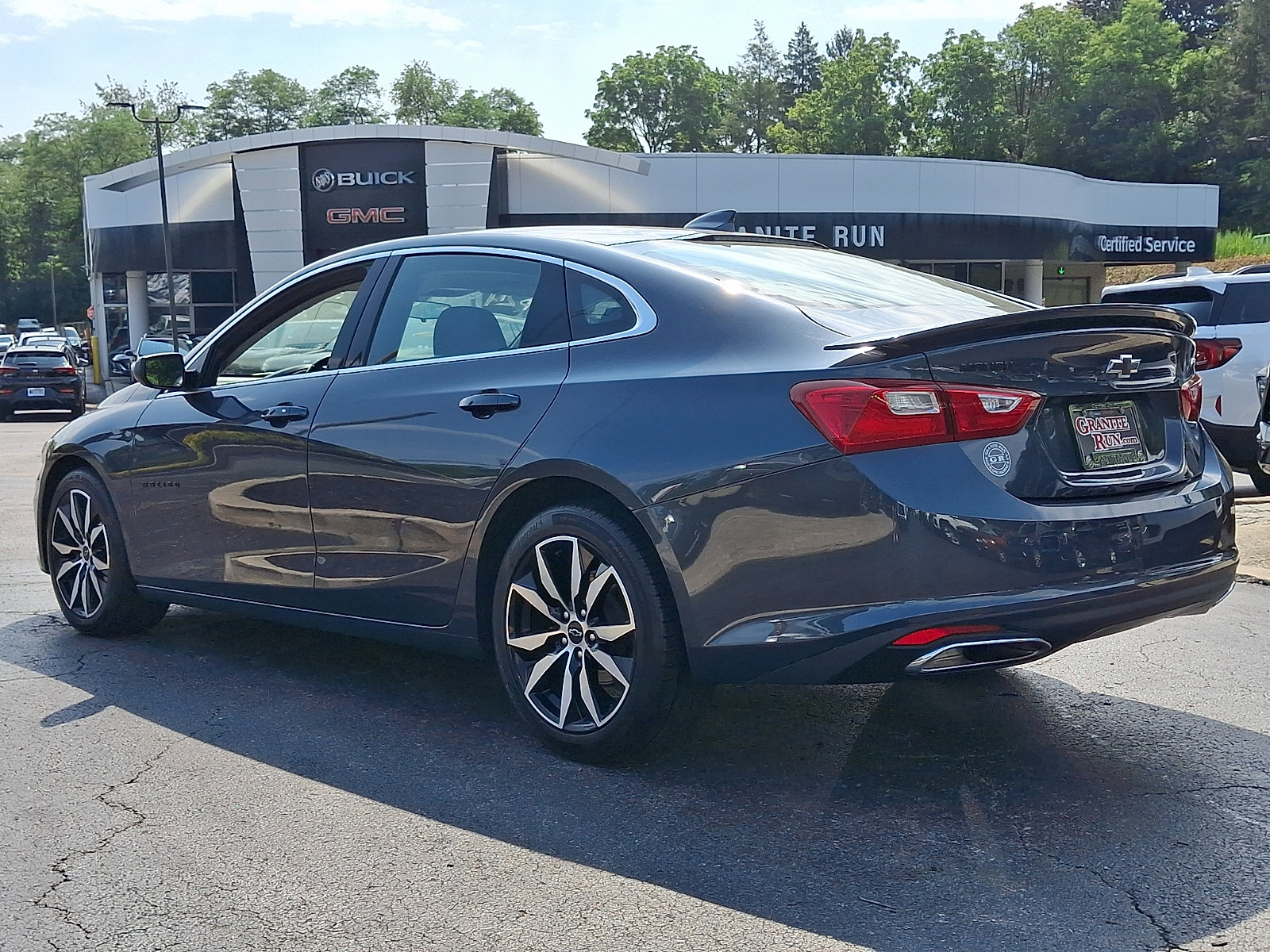 Used 2021 Chevrolet Malibu RS FWD image 4