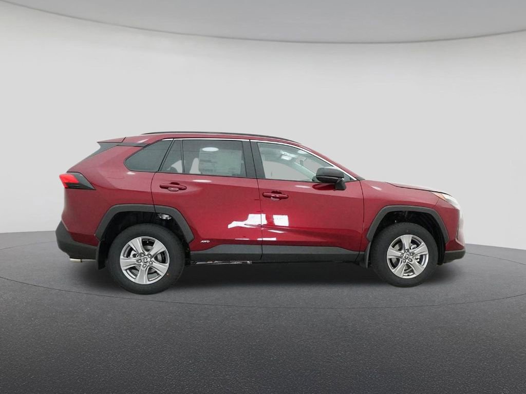 New 2025 Toyota RAV4 LE image 27