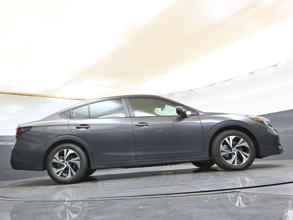 Used 2025 Subaru Legacy Premium AWD/4WD image 40