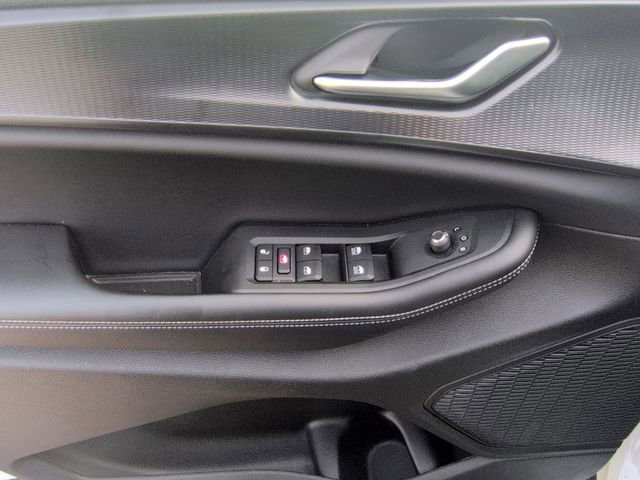 Used 2025 Jeep Grand Cherokee L Laredo image 25