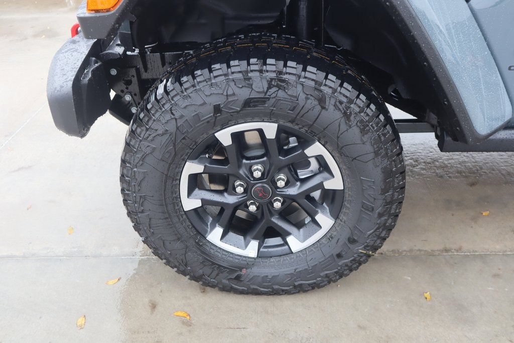 New 2026 Jeep Gladiator Rubicon AWD/4WD image 17