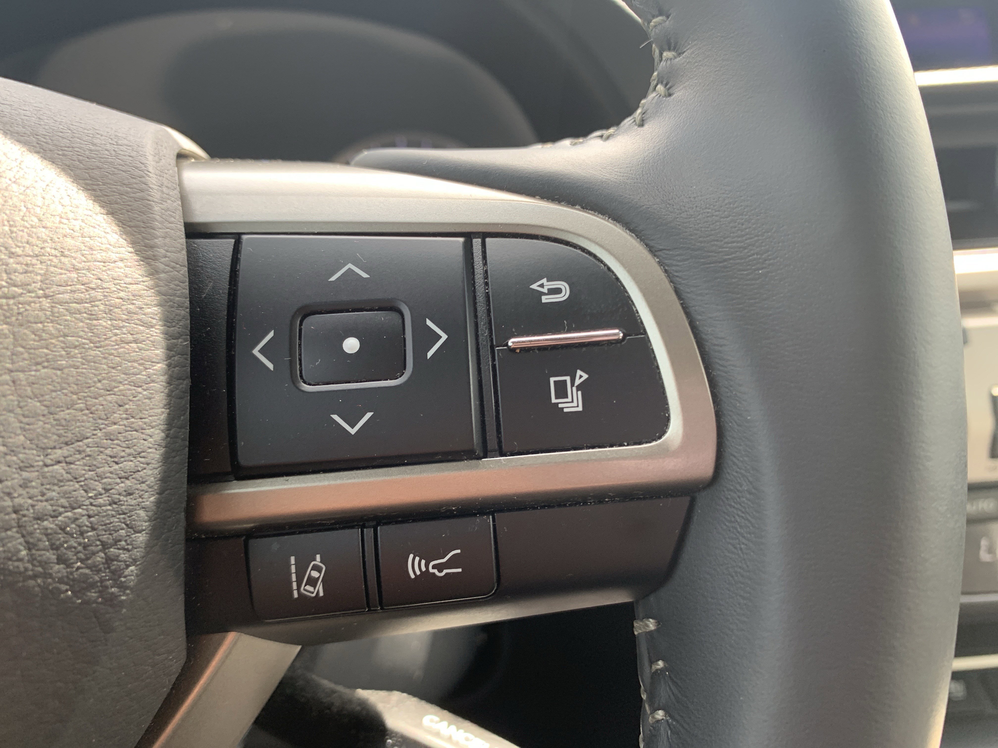 Used 2017 Lexus ES 350 w/ Luxury Package image 16