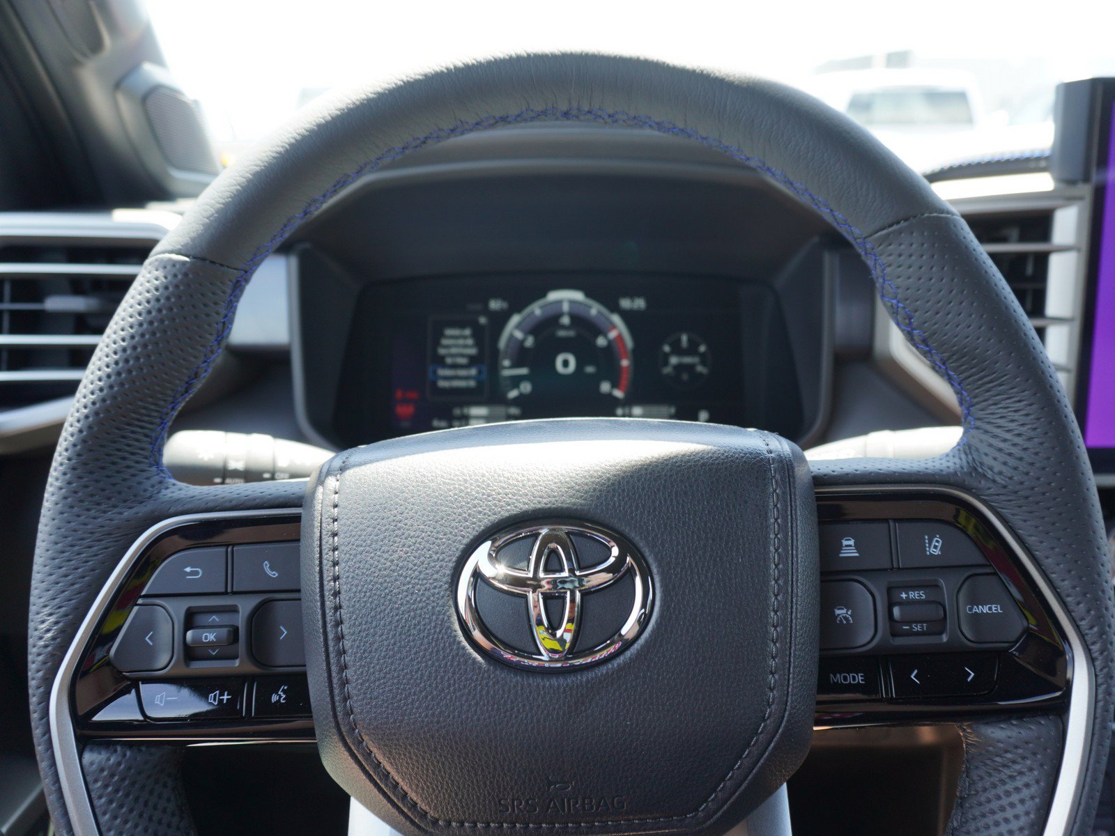 New 2026 Toyota Tundra Platinum AWD/4WD image 30