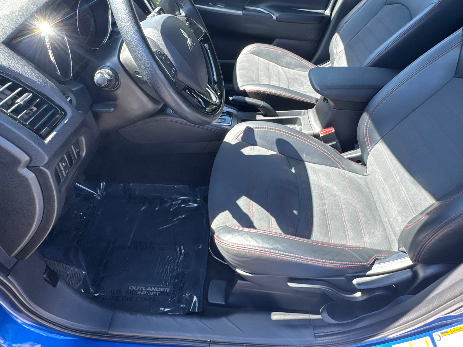 Used 2024 Mitsubishi Outlander Sport SE AWD/4WD image 9