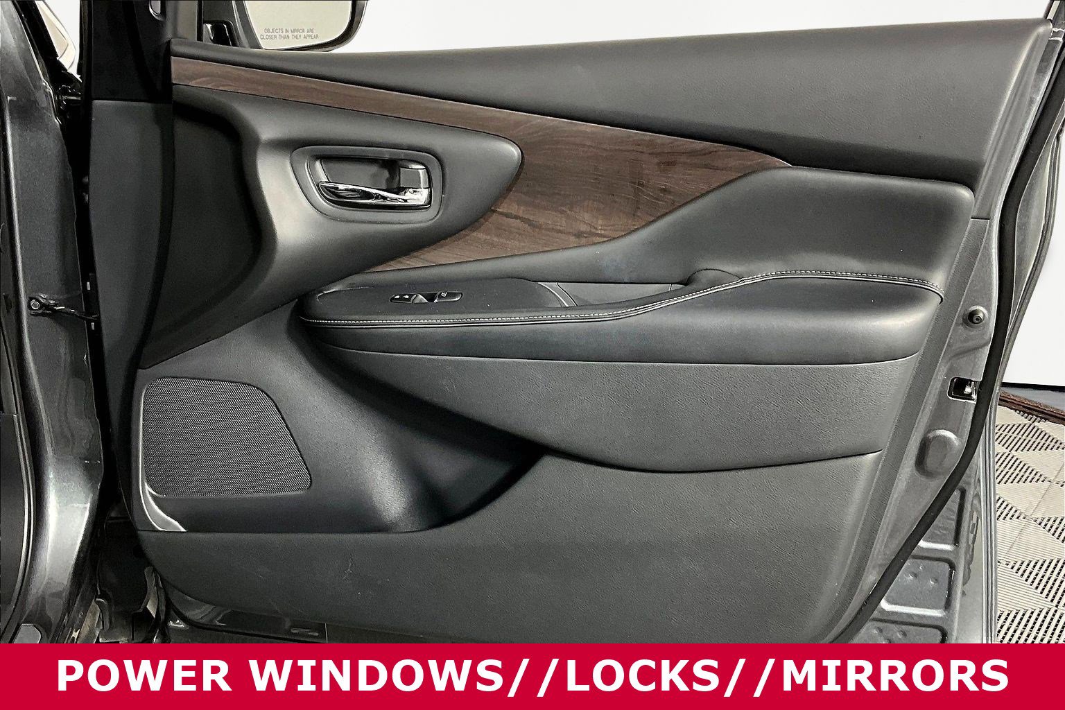 Used 2019 Nissan Murano Platinum w/ Cargo Package image 28