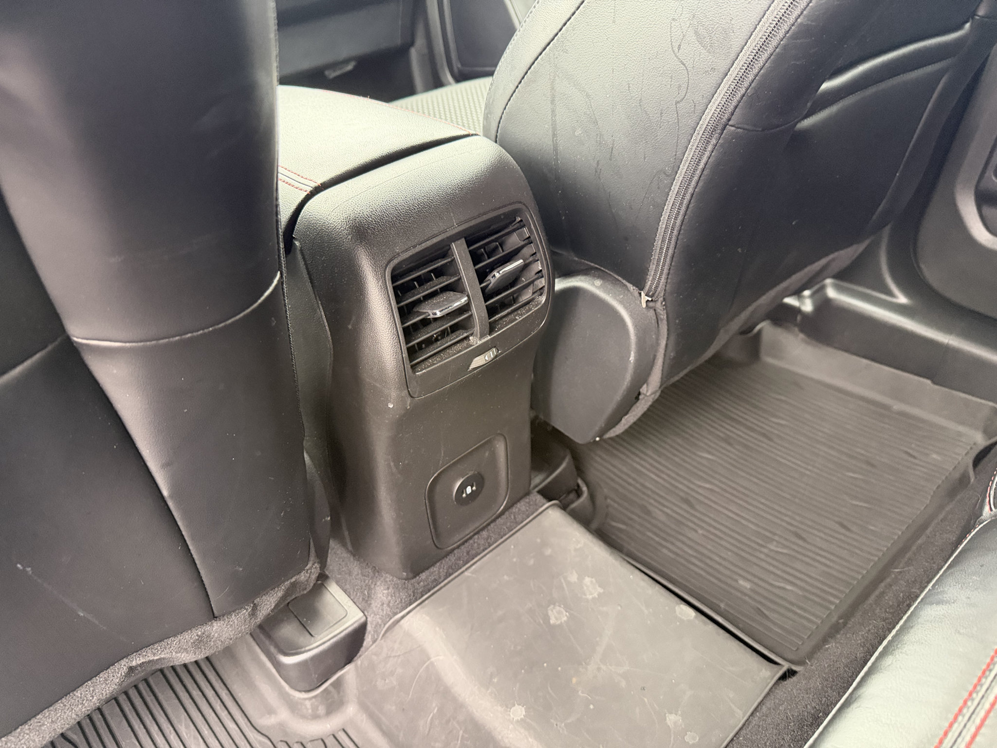 Used 2024 Ford Escape ST-Line w/ Tech Pack #1 AWD/4WD image 14