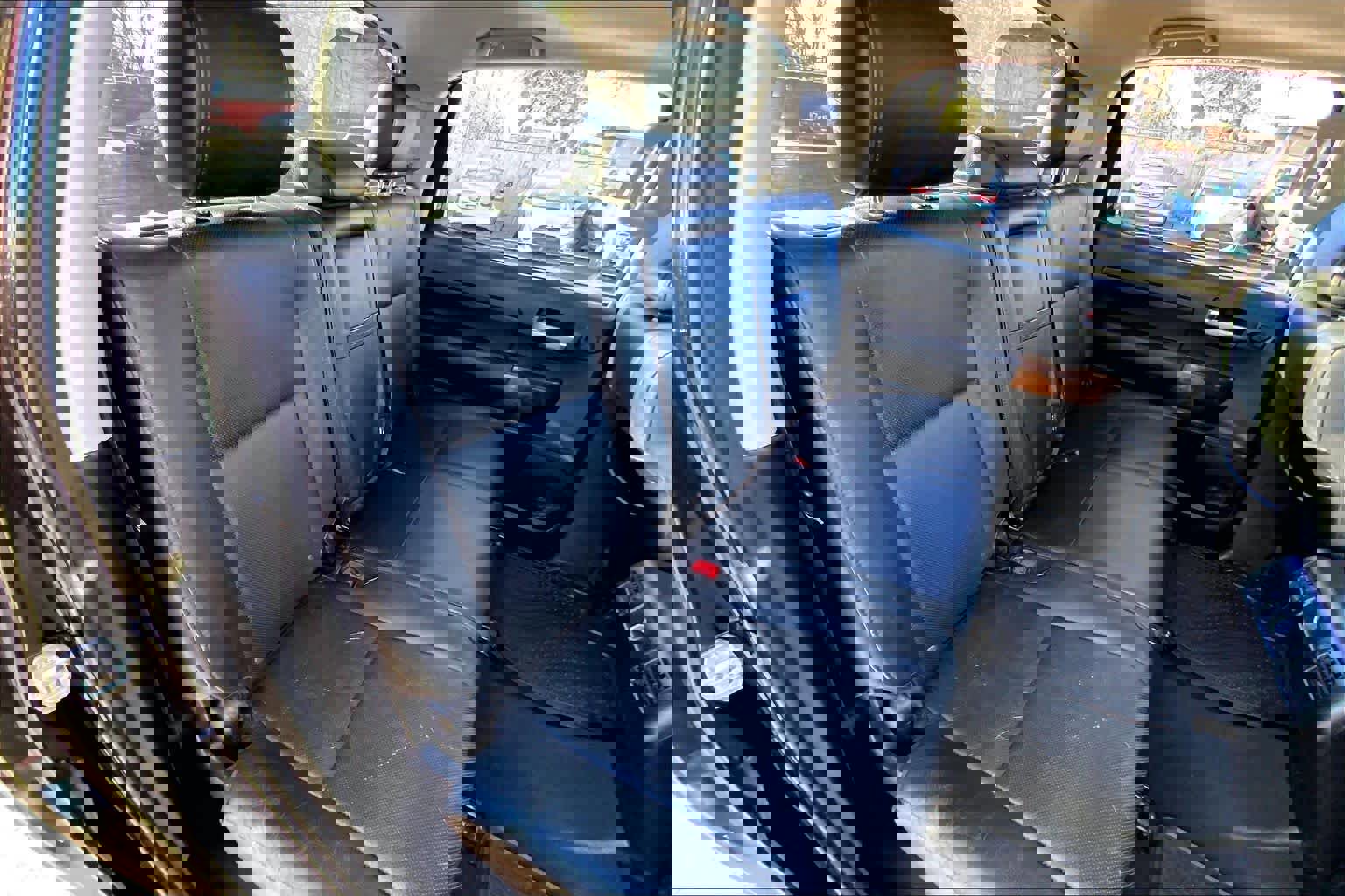 Used 2011 Toyota Tundra Limited w/ Platinum Pkg image 20