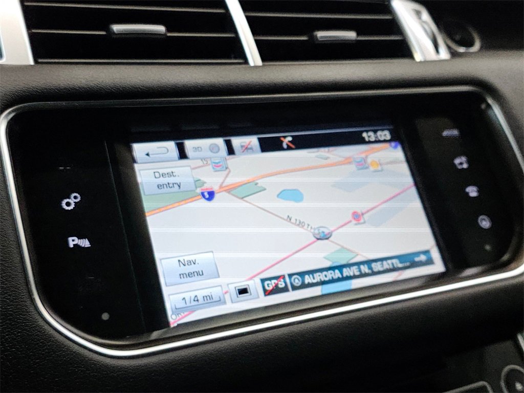 Used 2016 Land Rover Range Rover Sport HSE image 28