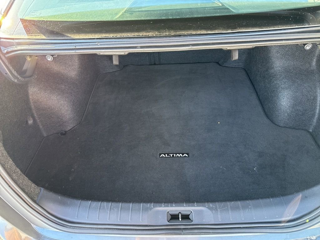 Used 2025 Nissan Altima 2.5 SR image 19