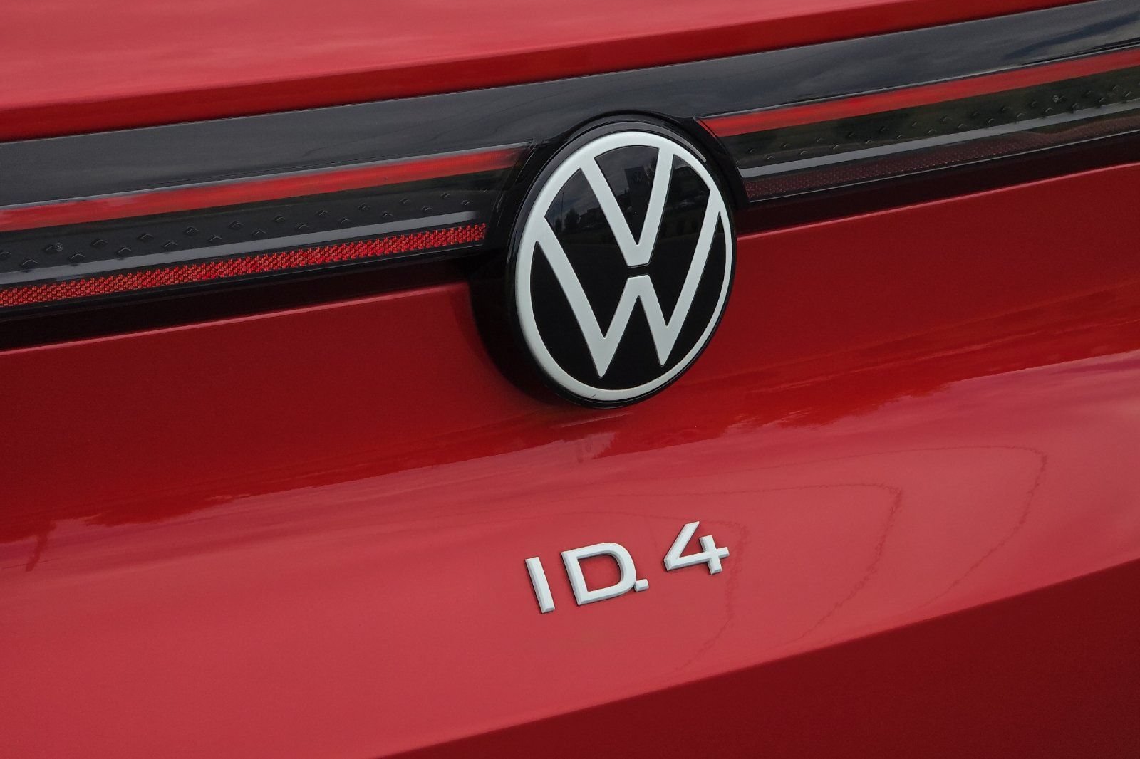 Used 2022 Volkswagen ID.4 Pro S w/ Gradient Package AWD/4WD image 33