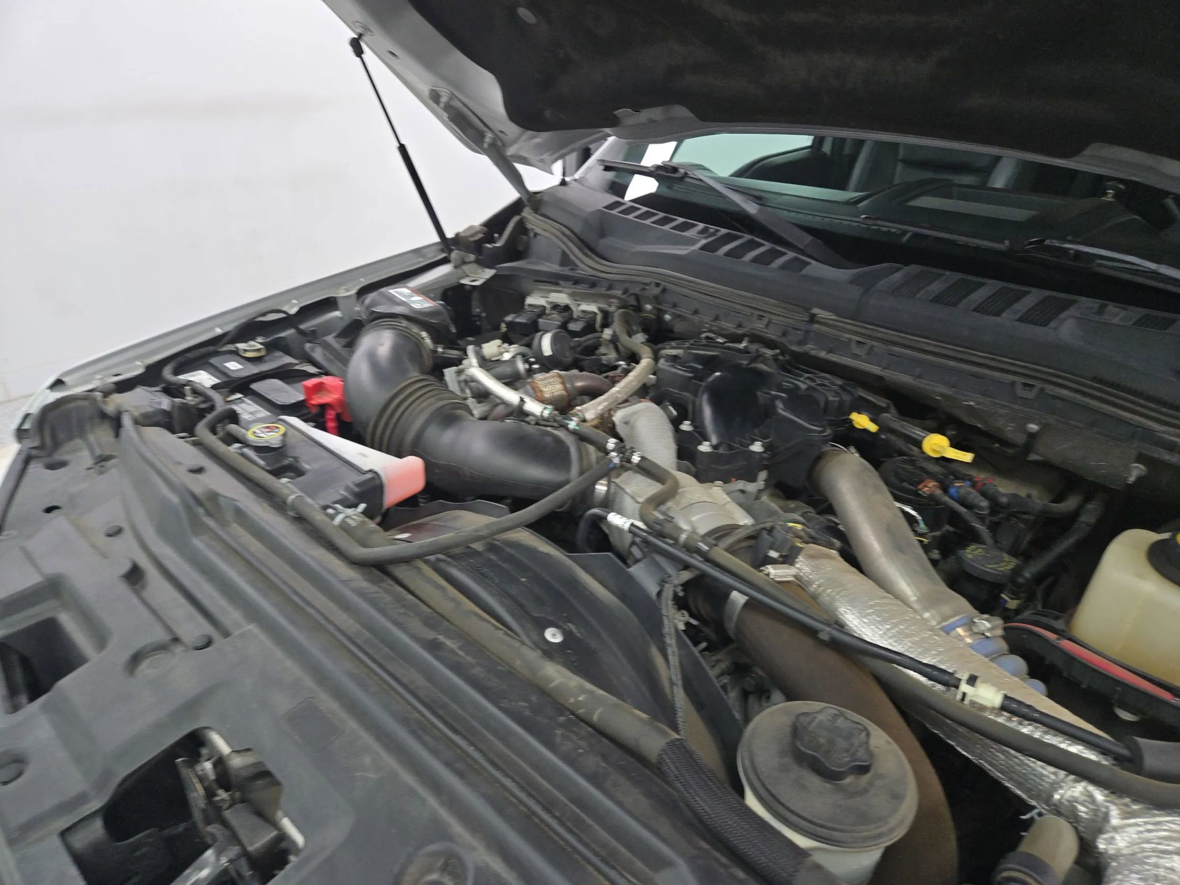 Used 2018 Ford F250 Lariat w/ Lariat Value Package image 22