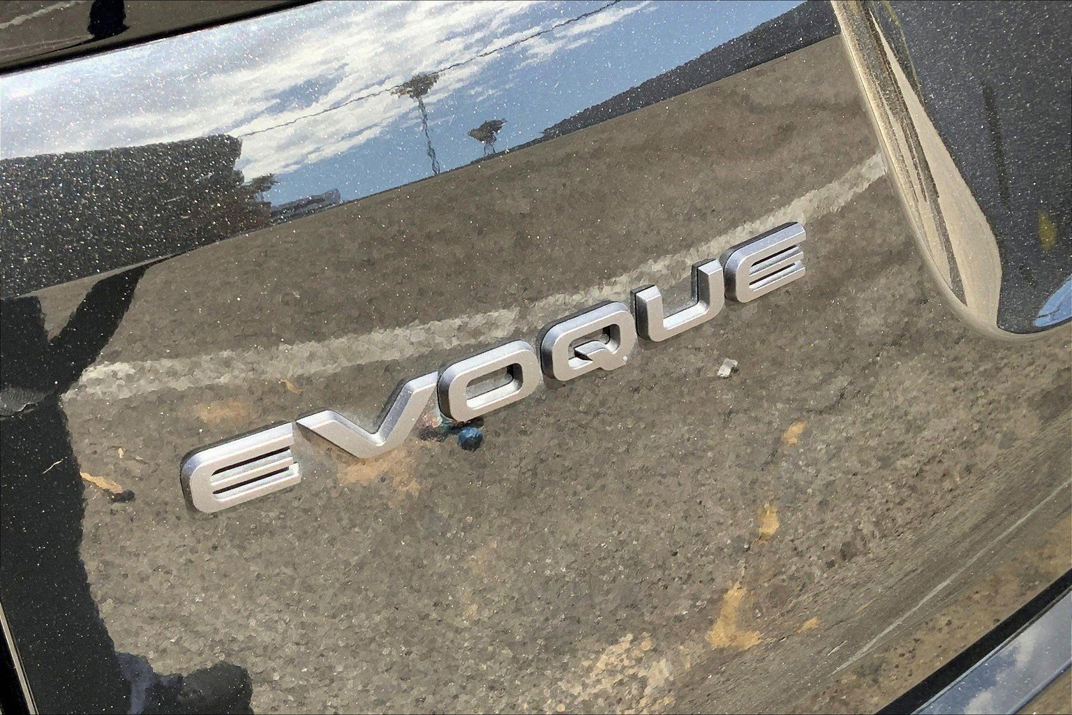 Used 2024 Land Rover Range Rover Evoque Dynamic SE image 23