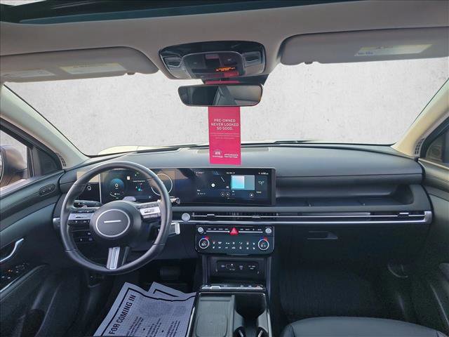Used 2025 Hyundai Tucson Limited image 18