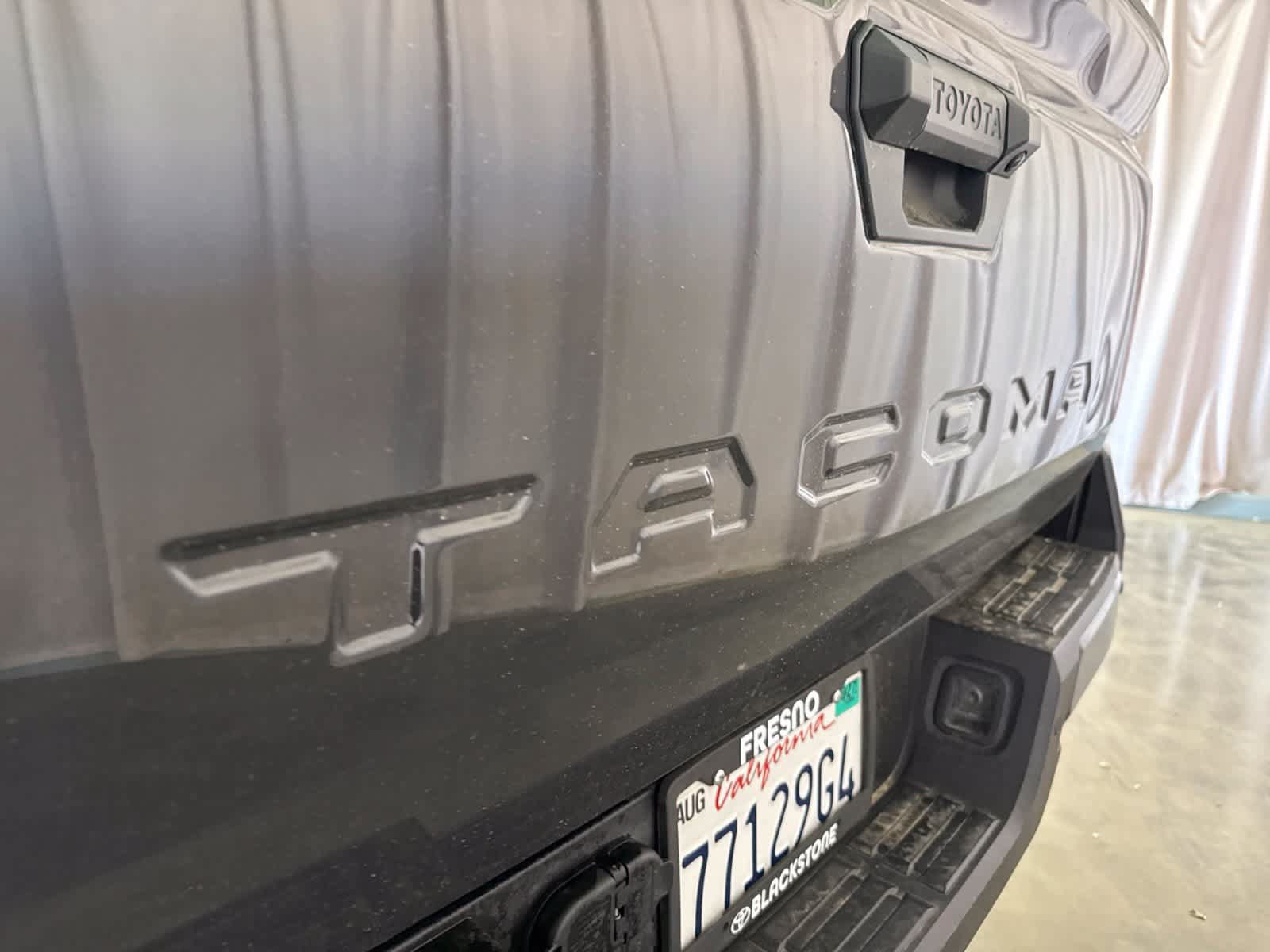 Used 2024 Toyota Tacoma TRD Off-Road AWD/4WD image 14