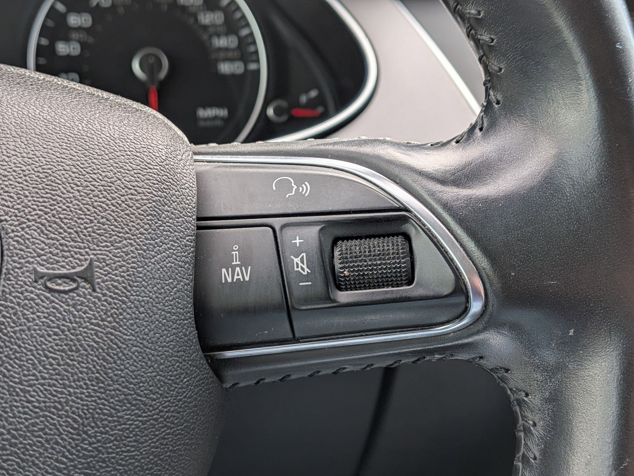 Used 2013 Audi A4 2.0T Prestige w/ Prestige Pkg image 18