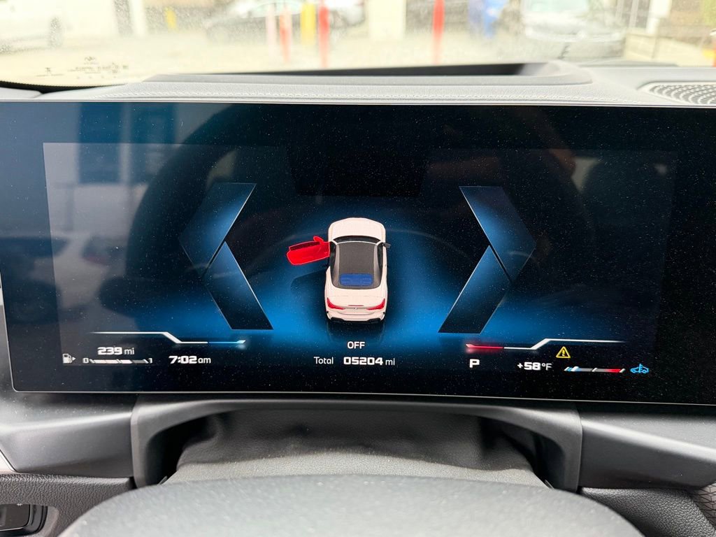 Used 2025 BMW M440i Convertible w/ Premium Package image 14