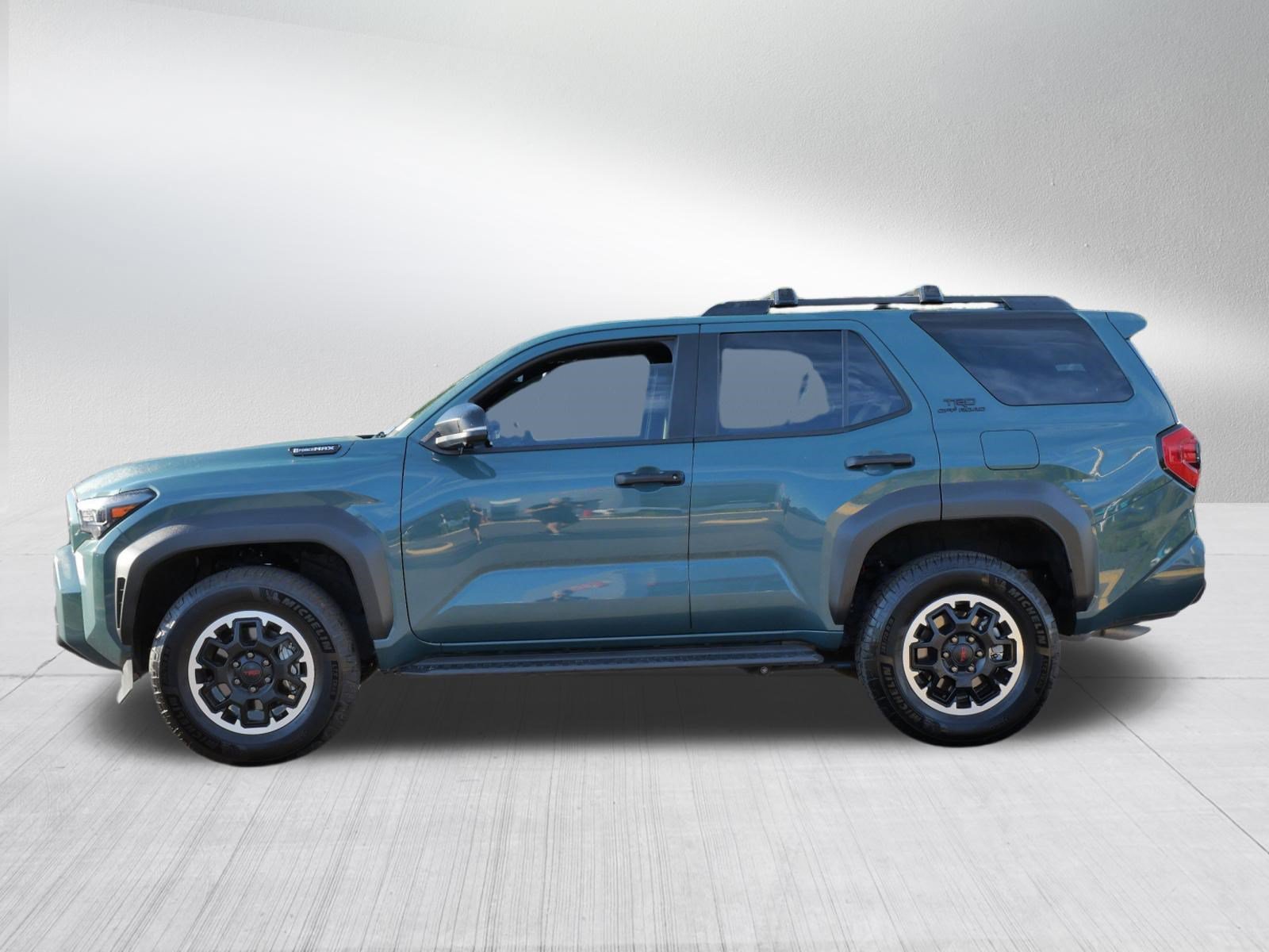 Certified 2026 Toyota 4Runner TRD Off-Road Premium w/ Tow Technology Package AWD/4WD image 5