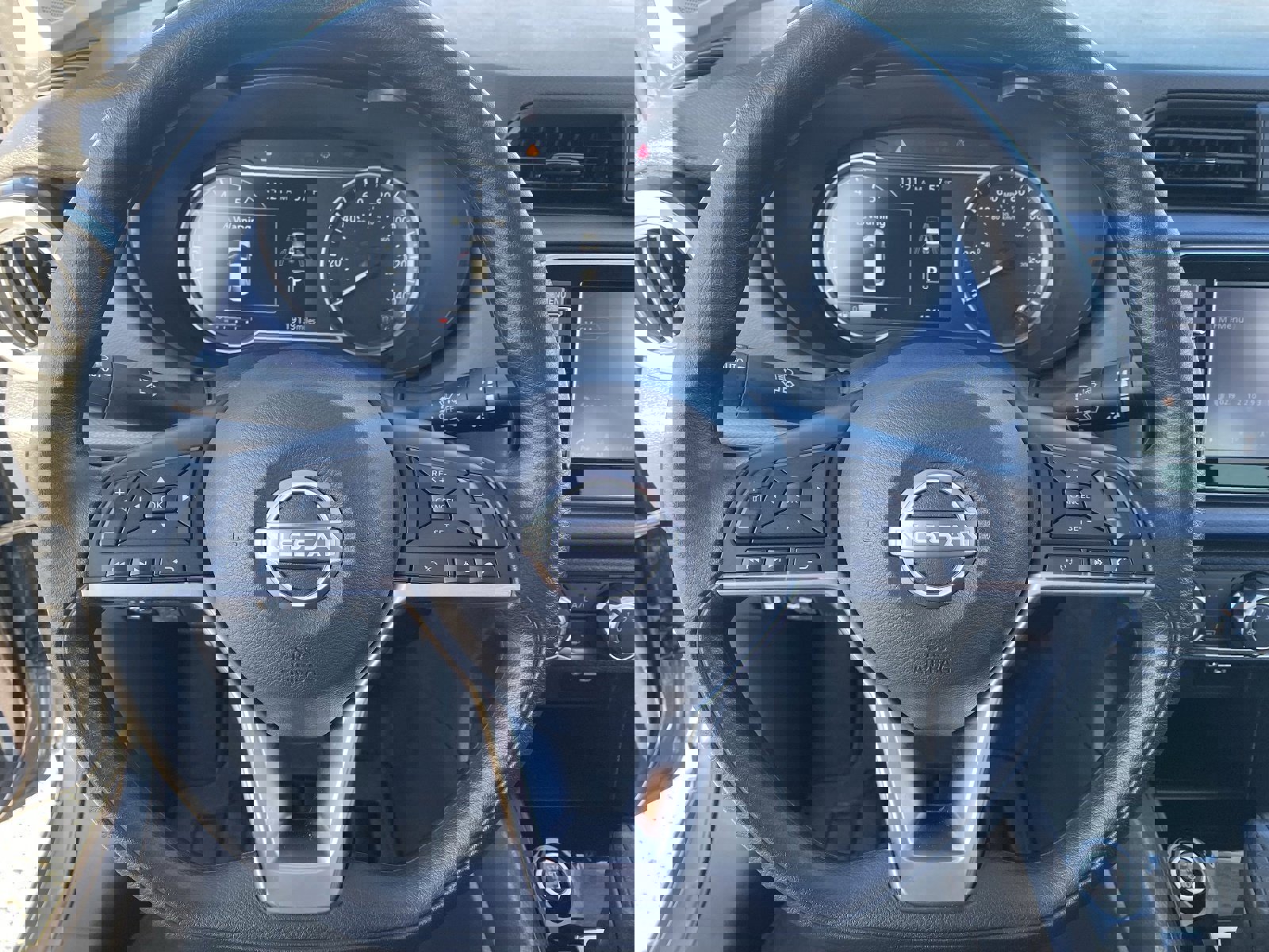 Certified 2025 Nissan Versa SV w/ Trunk Package image 24