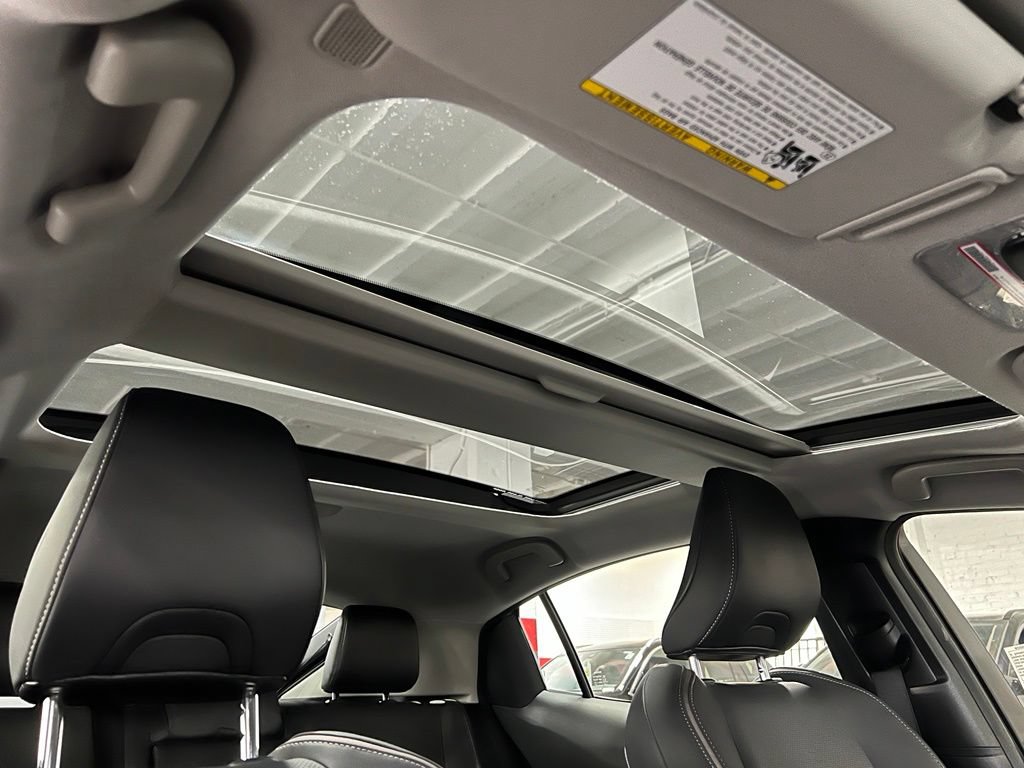 Certified 2023 Toyota Prius XLE FWD image 24