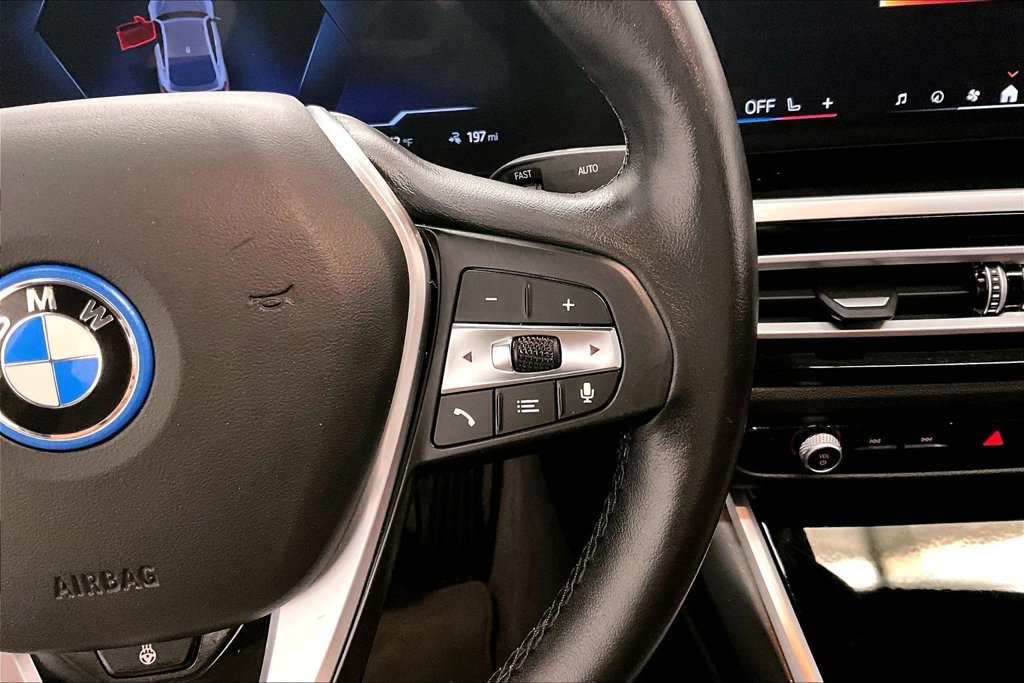 Used 2024 BMW i4 eDrive35 w/ Premium Package RWD image 12