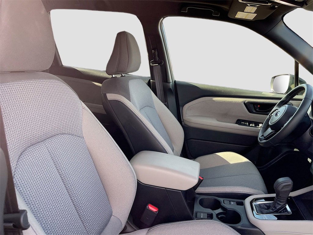 Used 2025 Subaru Forester Premium image 27