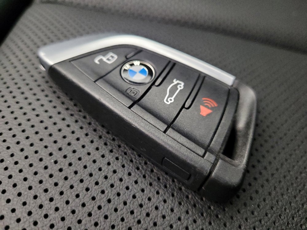 Used 2023 BMW 330e w/ Driving Assistance Package image 32