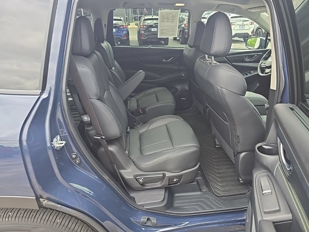 Certified 2025 Subaru Ascent Bronze Edition AWD/4WD image 7