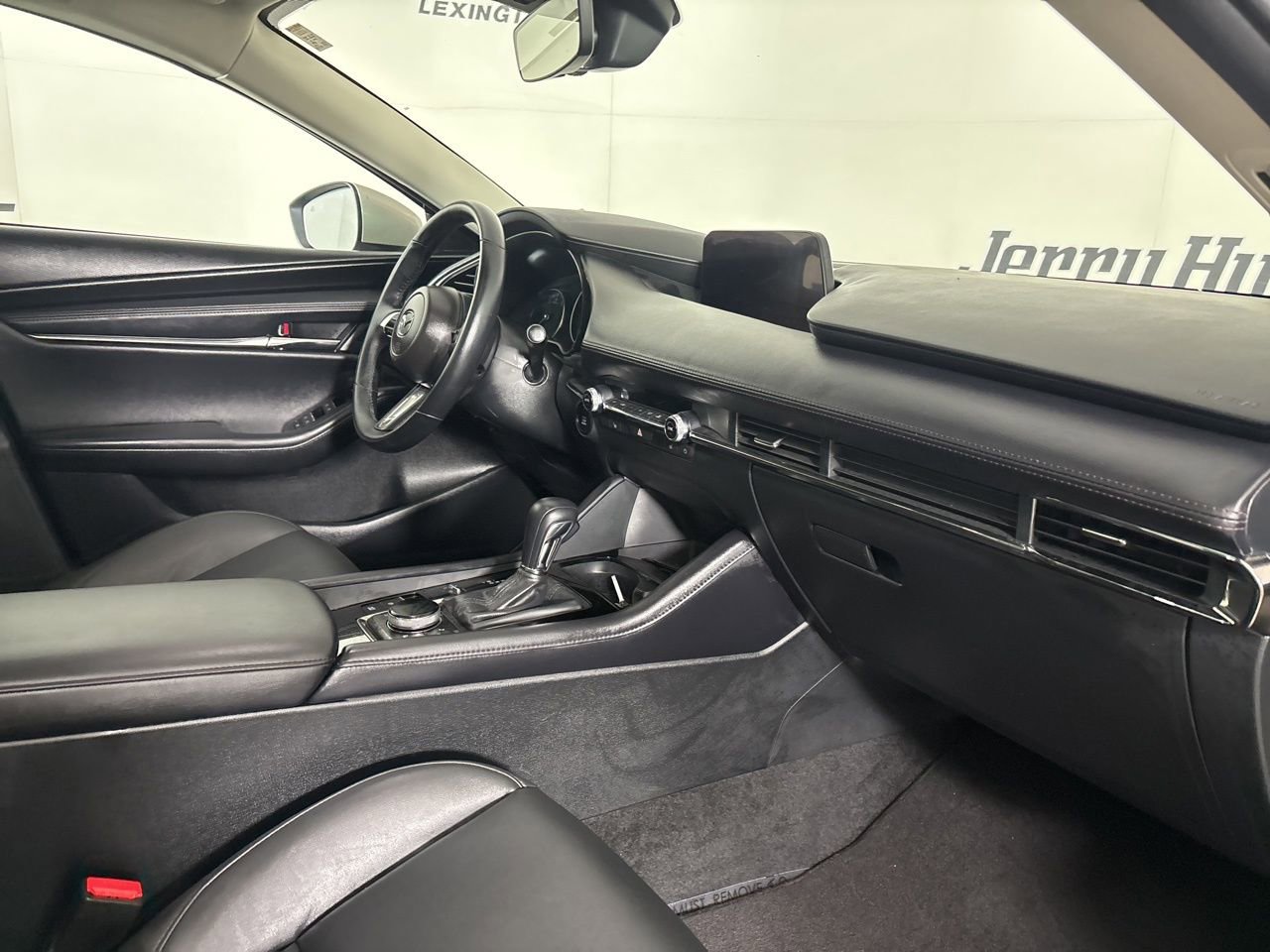 Used 2025 MAZDA MAZDA3 s image 28