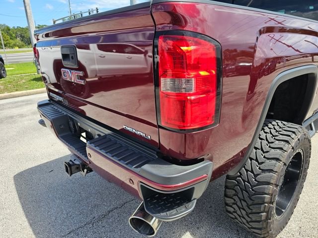 Used 2017 GMC Sierra 2500 Denali w/ Duramax Plus Package image 11