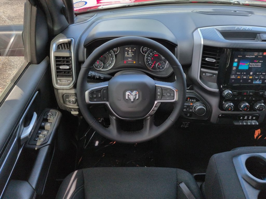 Used 2025 RAM 1500 Big Horn AWD/4WD image 16