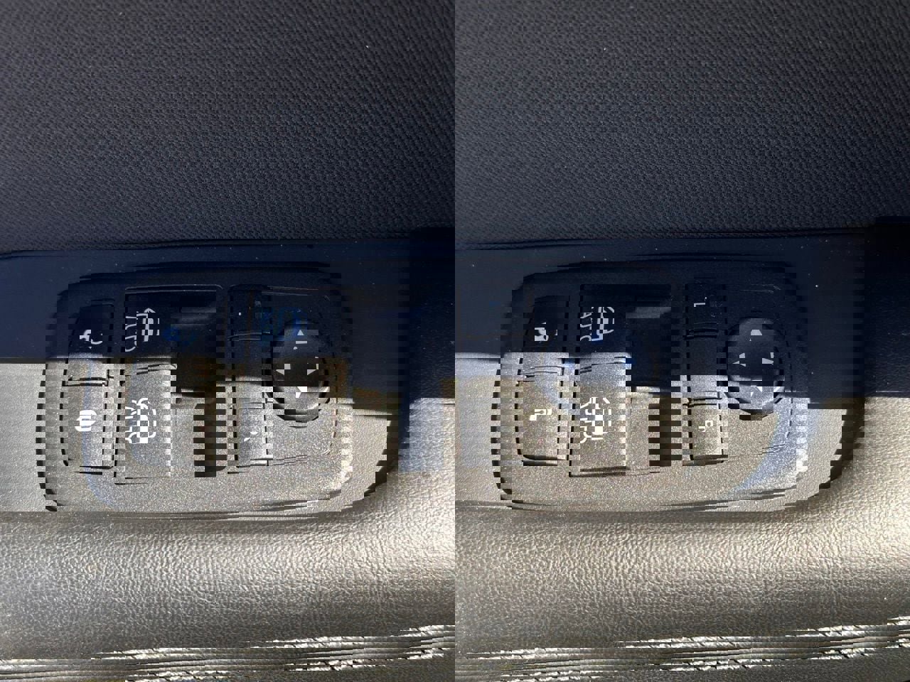 Used 2023 Dodge Challenger R/T w/ Blacktop Package image 20