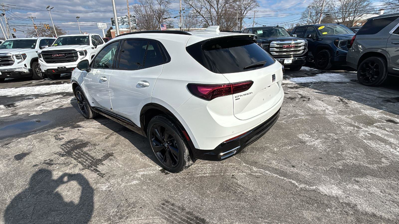 New 2026 Buick Envision Sport Touring image 5