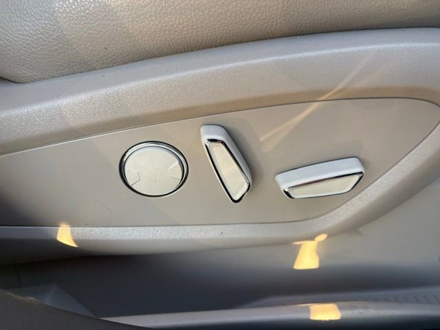 Used 2023 Lincoln Nautilus AWD image 30