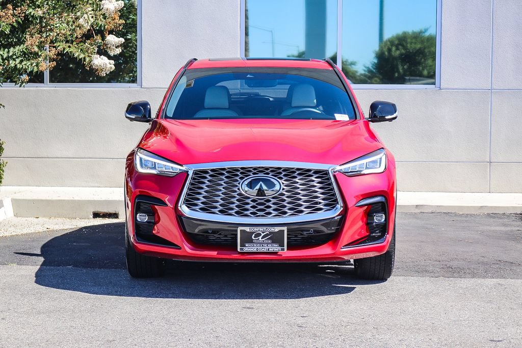 Certified 2024 INFINITI QX55 Essential AWD/4WD image 2