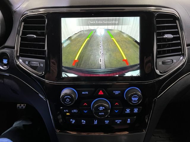 Used 2020 Jeep Grand Cherokee High Altitude AWD/4WD image 19