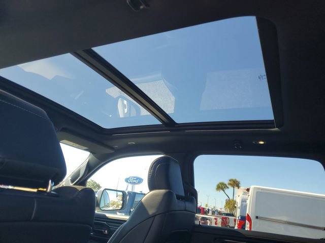 Used 2025 RAM 1500 Limited w/ Off Road Group image 14